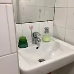 Quartier Champs-elysees Bed & Breakfast Paris