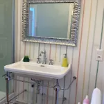 Quartier Champs-elysees 4*