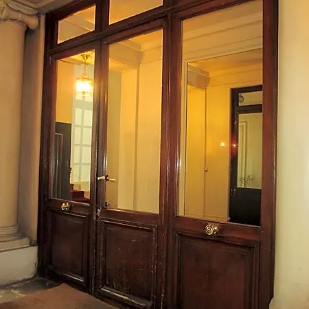 Quartier Champs-elysees 4* Paris