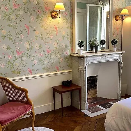 Quartier Champs-elysees 4* Paris