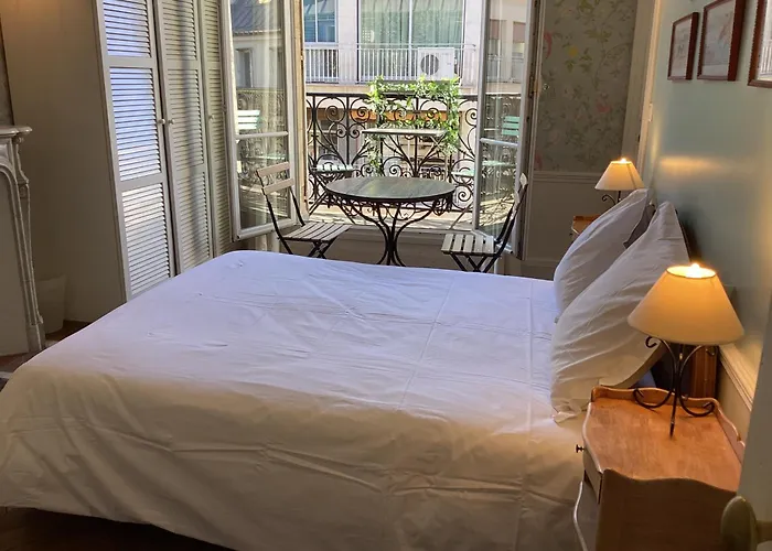 Quartier Champs-elysees 4* Paris