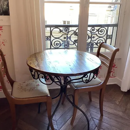 Quartier Champs-elysees